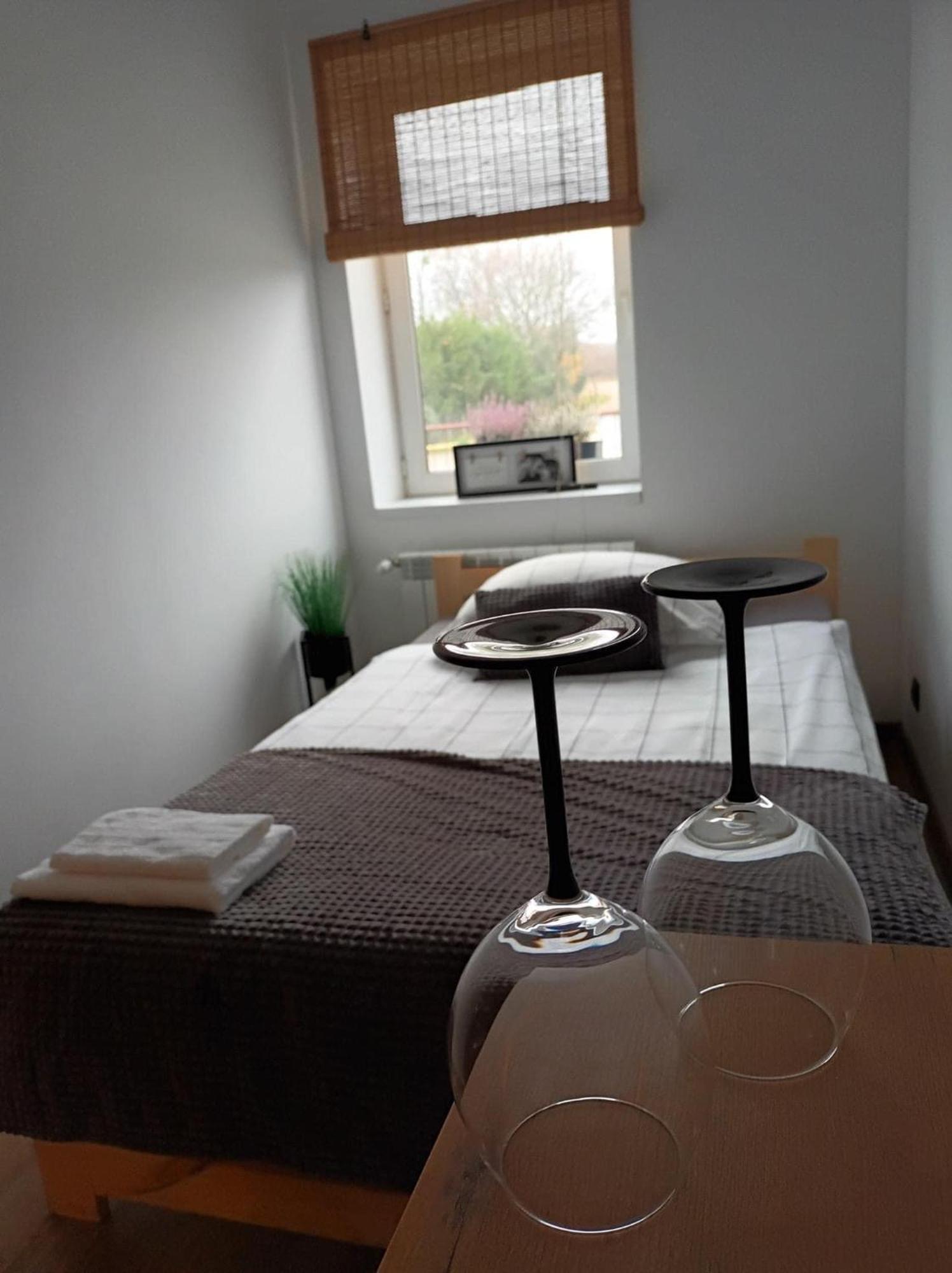 Apartament Numer 1, Dwie Sypialnie Dwa Lozka Орзис Екстериор снимка